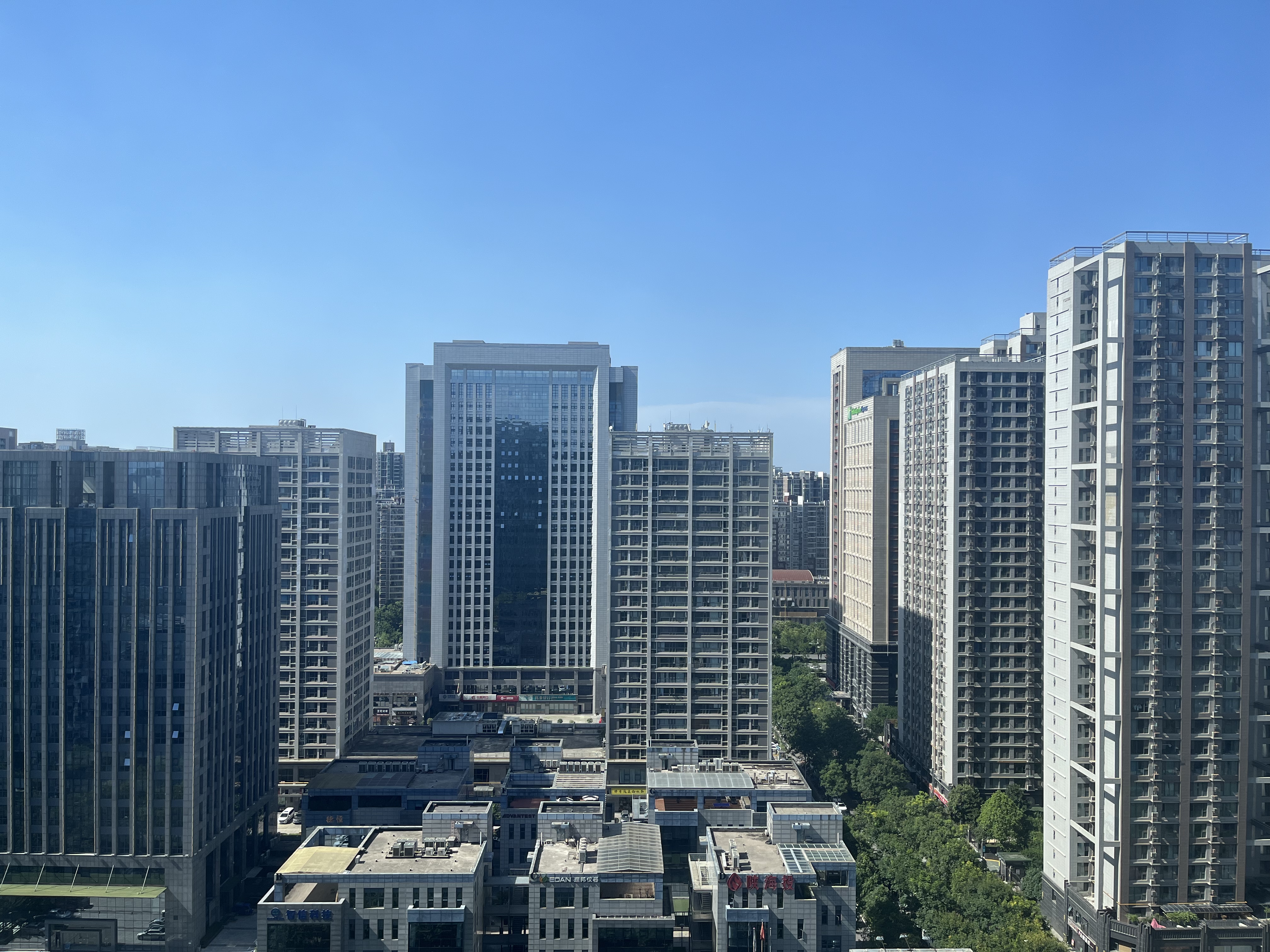 9-220Q110544MF.jpg